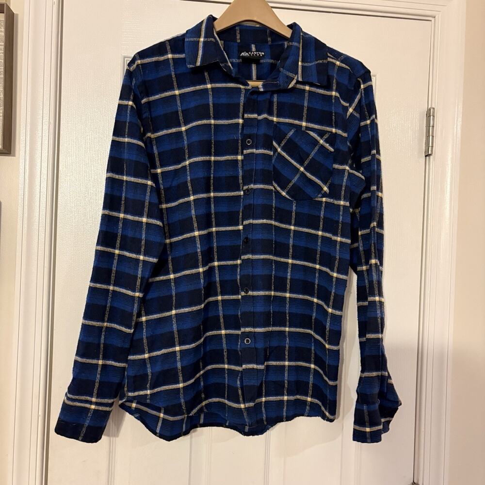 Canyon Club Men's XL Blue Yellow Flannel Long Sleeve Button Down Shirt
